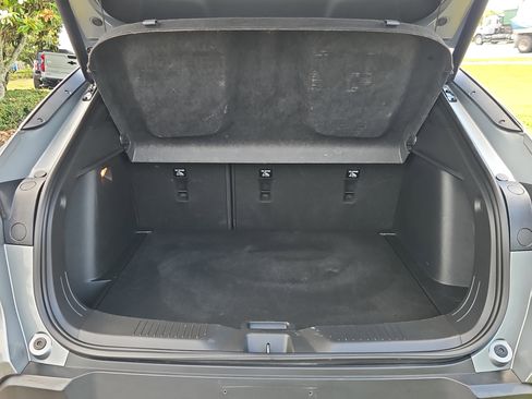 Used 2024 Buick Envista Preferred w/ Convenience II Package FWD image 6