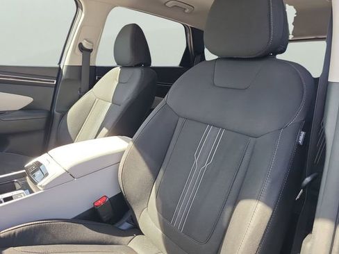 Used 2024 Hyundai Tucson SEL image 16