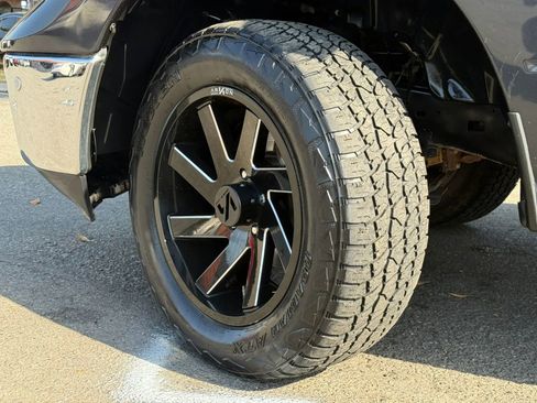 Used 2017 RAM 1500 Big Horn AWD/4WD image 11