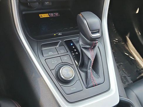 Used 2024 Toyota RAV4 XSE w/ Weather Package AWD/4WD image 12