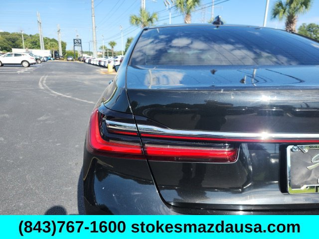 Used 2020 BMW 740i w/ Premium Package RWD image 30