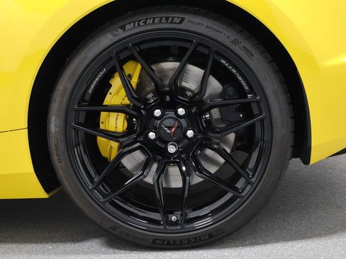 Used 2026 Chevrolet Corvette Z06 RWD image 33