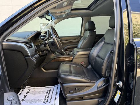 Used 2019 Chevrolet Tahoe LT AWD/4WD image 10