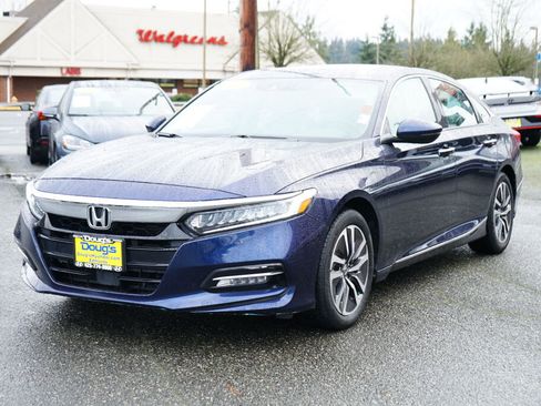 Used 2020 Honda Accord Touring image 1