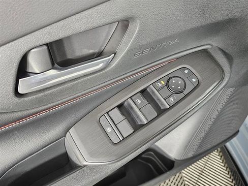 New 2026 Nissan Sentra SR w/ Floor Mat Package image 38