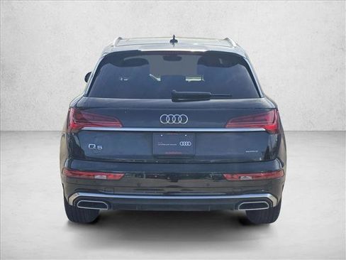 Certified 2023 Audi Q5 2.0T Premium w/ Convenience Package image 6