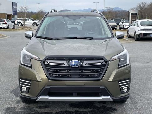 Used 2023 Subaru Forester Touring image 26