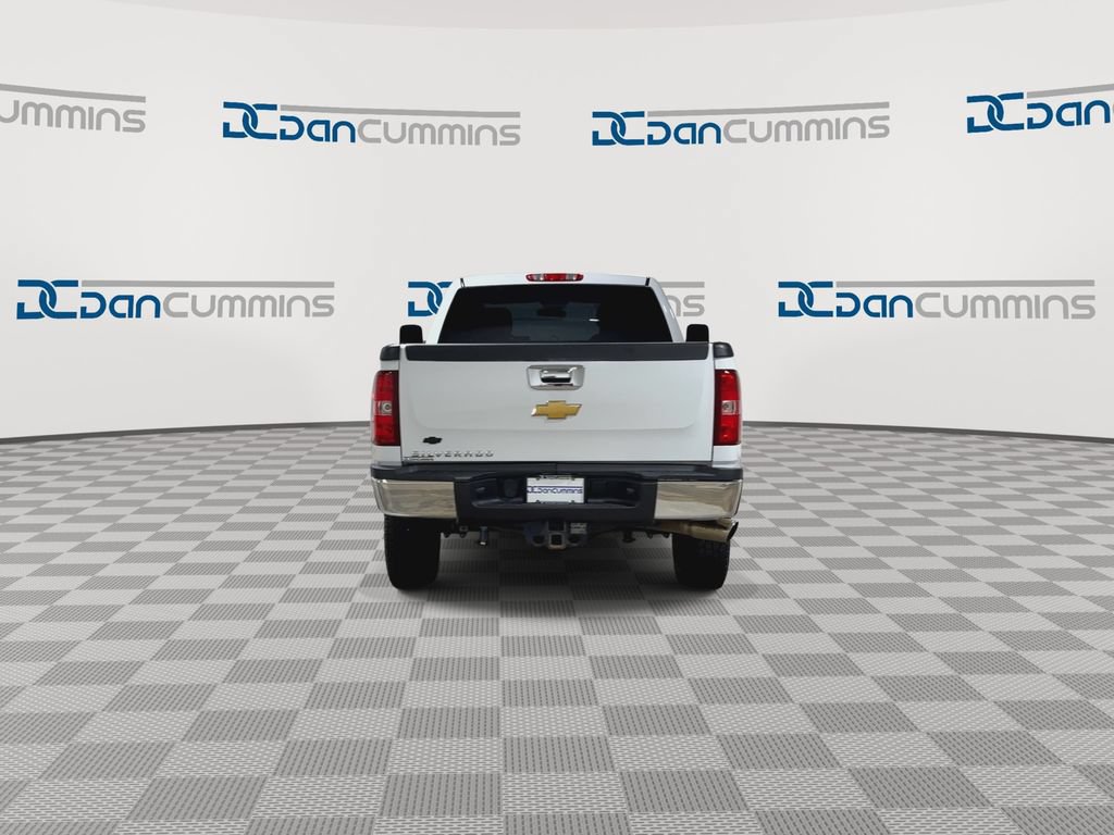 Used 2013 Chevrolet Silverado 2500 W/T AWD/4WD image 7