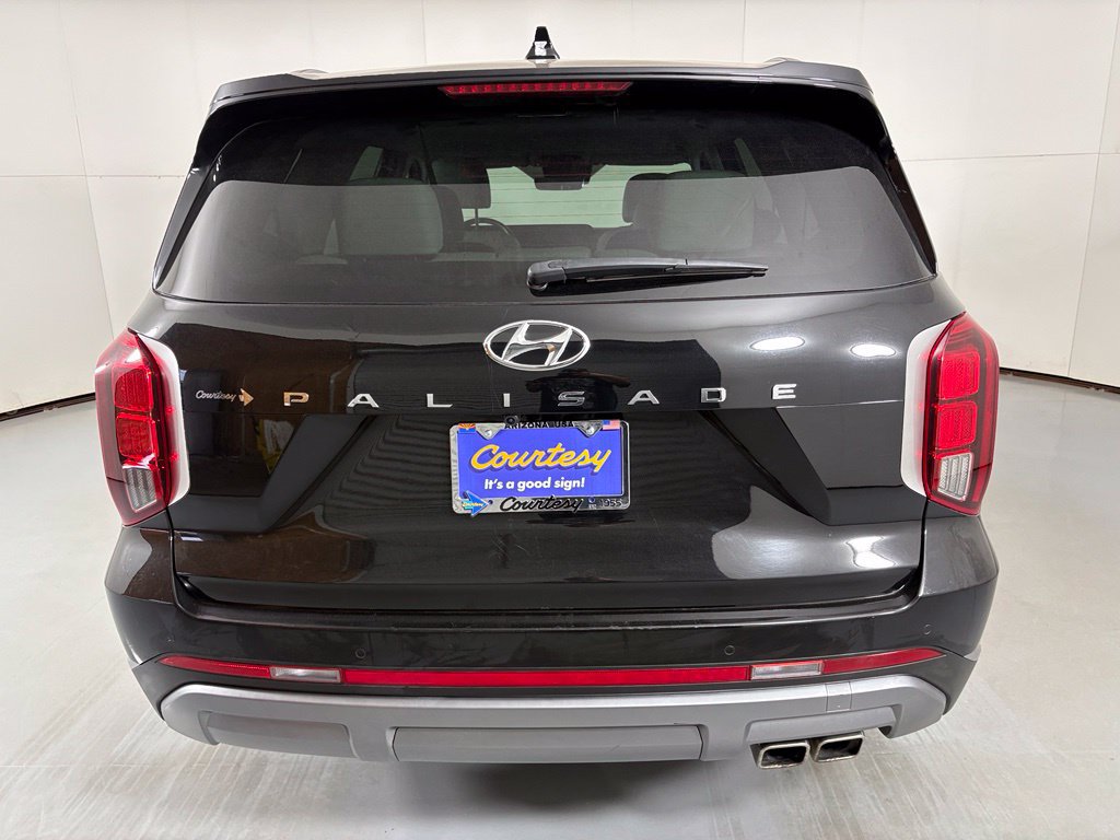 Used 2025 Hyundai Palisade SEL FWD image 7
