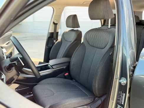 Used 2022 Hyundai Palisade SE FWD image 18