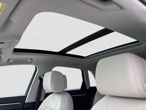 Used 2022 Audi Q3 2.0T Premium Plus w/ Premium Plus Package image 12