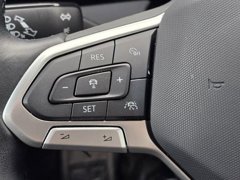 Used 2025 Volkswagen Jetta Sport FWD image 14