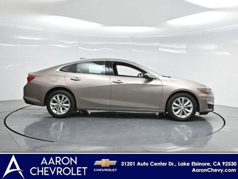 New 2024 Chevrolet Malibu LT FWD image 25