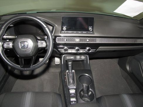 Certified 2023 Honda Civic Sport image 13