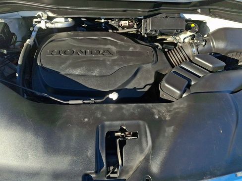 Used 2018 Honda Pilot LX image 27