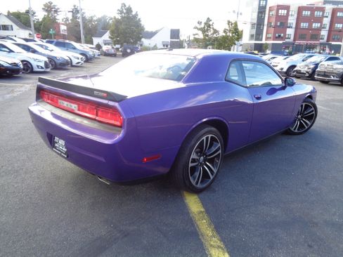 Used 2013 Dodge Challenger SRT8 Core image 4