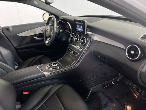 Used 2018 Mercedes-Benz C 300 4MATIC image 28