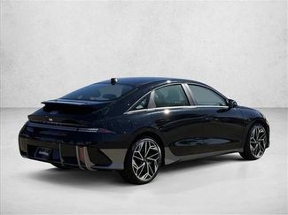 New 2025 Hyundai Ioniq 6 SEL video 2