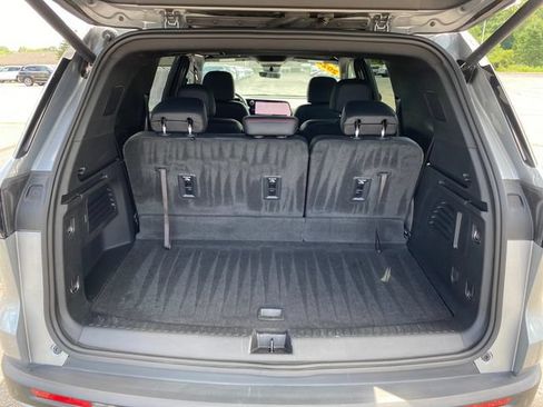 Used 2024 Chevrolet Traverse Z71 w/ LPO, Floor Liner Package AWD/4WD image 20