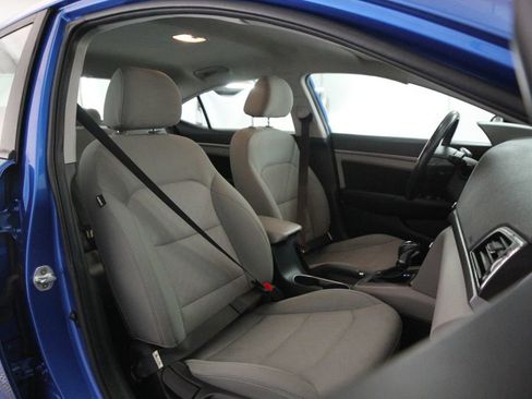Used 2017 Hyundai Elantra SE w/ SE A/T Tech Package 03 FWD image 51