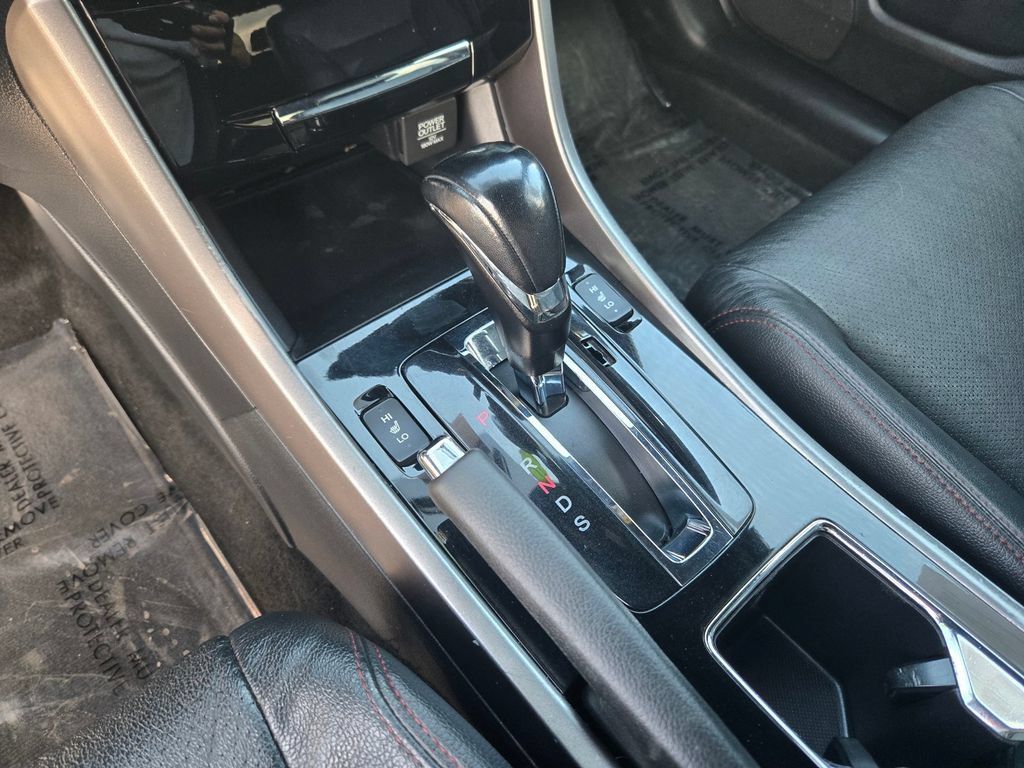 Used 2017 Honda Accord Sport Special Edition image 13