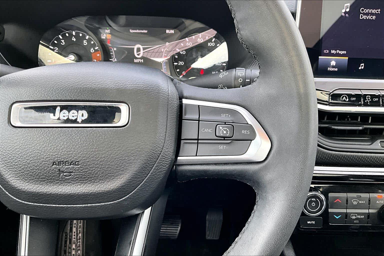 Used 2023 Jeep Compass Latitude w/ Sun and Sound Group AWD/4WD image 23