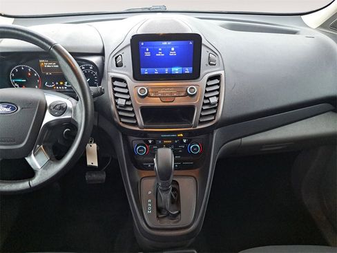 Used 2021 Ford Transit Connect XLT image 11