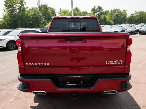 Used 2024 Chevrolet Silverado 1500 High Country w/ Technology Package AWD/4WD image 5