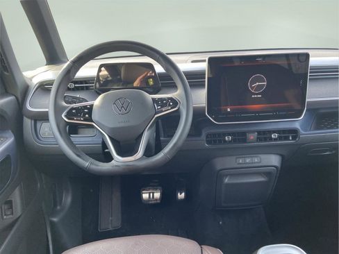 New 2025 Volkswagen ID. Buzz Pro S image 21