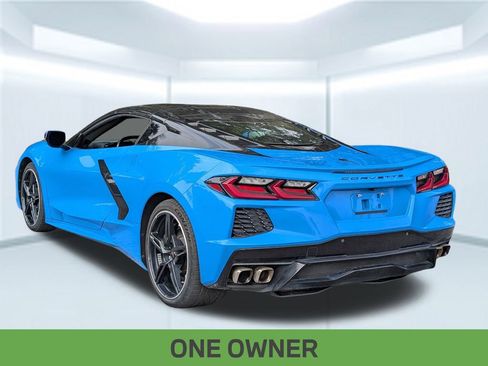 Used 2021 Chevrolet Corvette Stingray Coupe w/ 1LT image 4