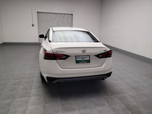Used 2022 Nissan Altima 2.5 SR FWD image 6