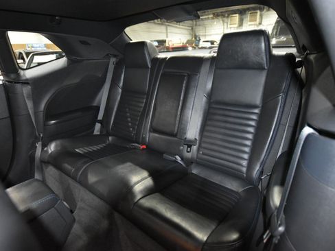 Used 2009 Dodge Challenger R/T RWD image 40
