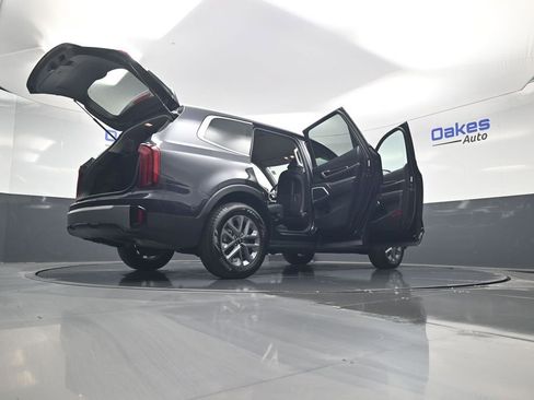 New 2025 Kia Telluride LX FWD image 61