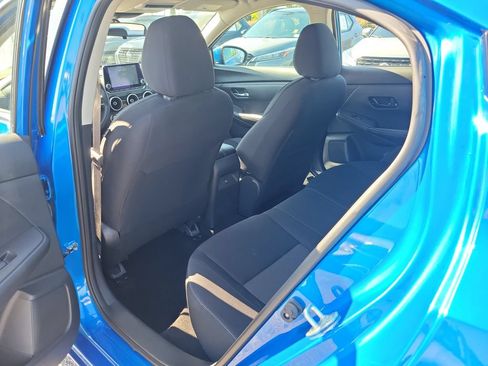 Certified 2024 Nissan Sentra SV FWD image 9