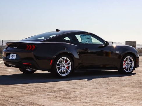 New 2026 Ford Mustang GT Premium RWD image 4