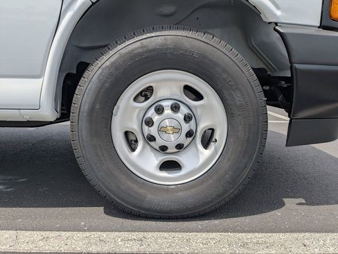 New 2025 Chevrolet Express 2500 w/ Driver Convenience Package image 11