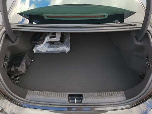 New 2026 Mercedes-Benz E 53 AMG e 4MATIC Sedan image 26