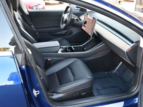 Used 2018 Tesla Model 3 Mid Range image 43