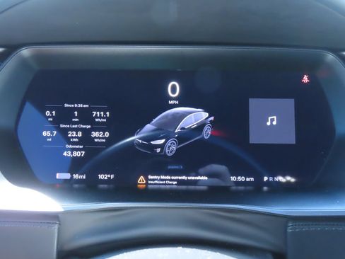 Used 2018 Tesla Model X 100D AWD/4WD image 19