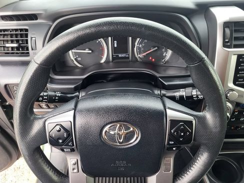 Used 2022 Toyota 4Runner Limited AWD/4WD image 16
