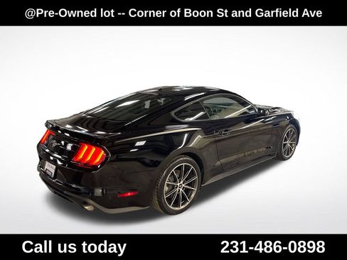 Used 2018 Ford Mustang Coupe w/ Equipment Group 101A RWD image 5