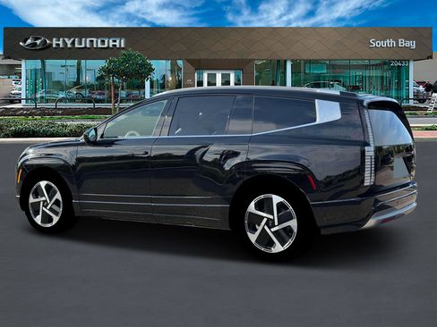 New 2026 Hyundai Ioniq 9 Limited image 4