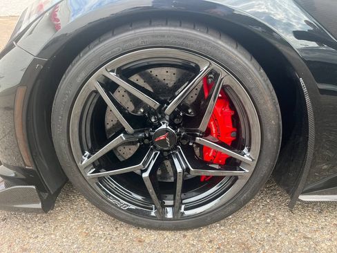 Used 2019 Chevrolet Corvette ZR1 RWD image 21