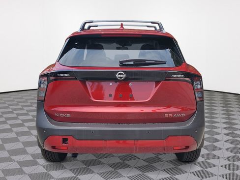 New 2026 Nissan Kicks SR w/ Cold Weather Package image 4