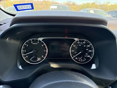 Certified 2023 Nissan Rogue SV image 15