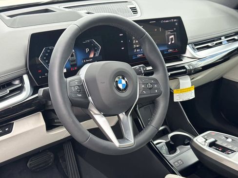 New 2026 BMW X1 xDrive28i w/ Technology Package AWD/4WD image 2