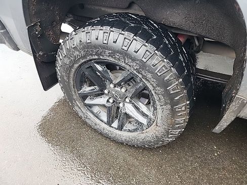 Used 2019 Chevrolet Silverado 1500 LT Trail Boss image 7