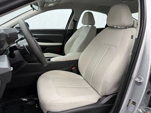 Used 2025 Hyundai Sonata SEL FWD image 3