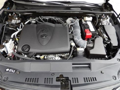 Used 2022 Toyota Avalon XLE image 24