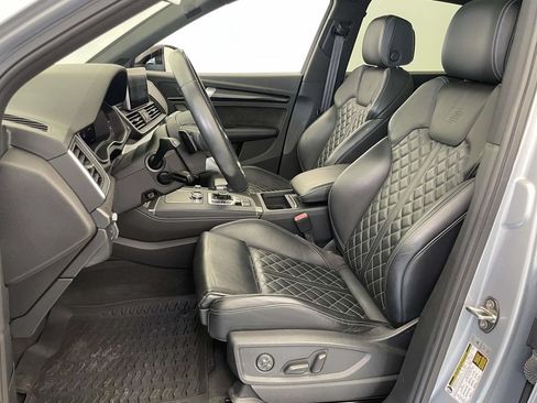 Used 2019 Audi SQ5 Prestige w/ Prestige Package AWD/4WD image 13